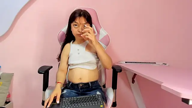 CharlotteMuller live sex cam