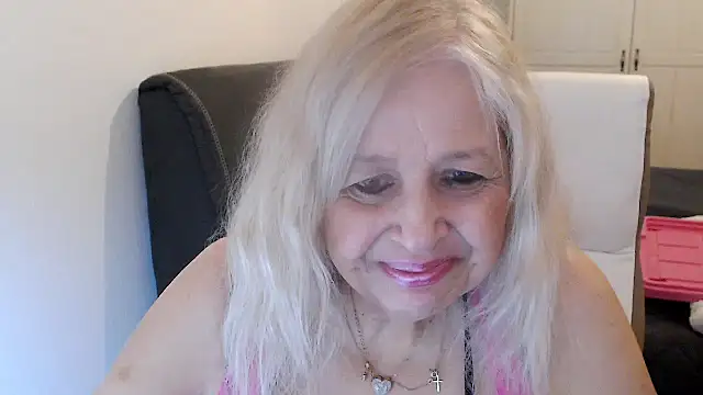 SusiLifeXXX's cam snapshot