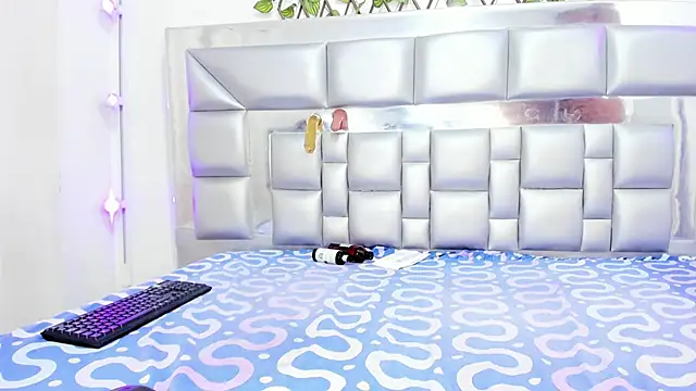 sweetebonny1's cam snapshot