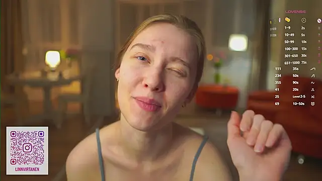 SharaNewbern live sex cam