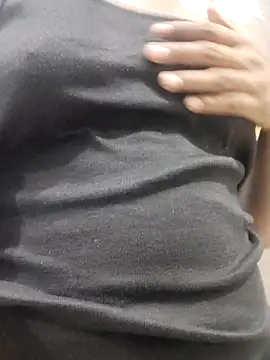 Simran_0011's cam snapshot