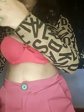 ALEXA_4445's cam snapshot