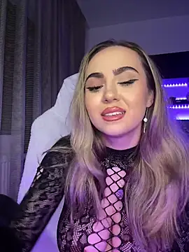 xCaprice live sex cam