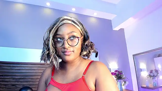 Adelehottman live sex cam