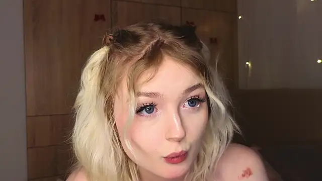 minigirl's cam snapshot