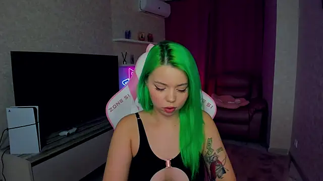 EnergyBunny_1's cam snapshot