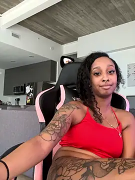 Your_Paris's cam snapshot