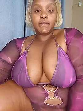 ChoklitBerryXX's cam snapshot