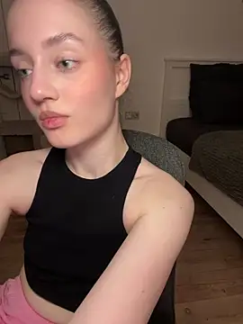 malyshhka's cam snapshot