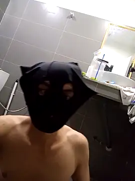 spitspittonmyface's cam snapshot