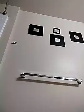 eatmeplease44's cam snapshot