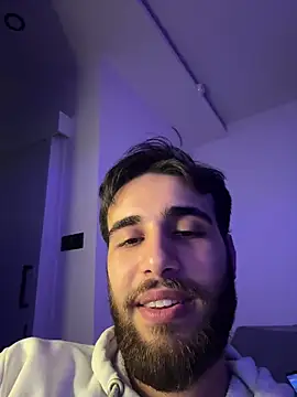 2HARDKURT live sex cam