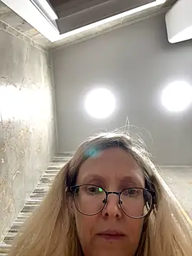 MollyStory live sex cam