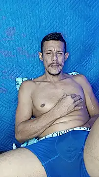 juanmaur22 live sex cam