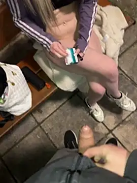 AlyssaFoxx_ live sex cam