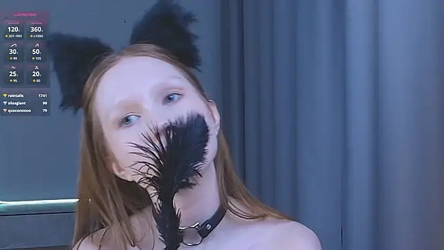 FoxyMira's cam snapshot