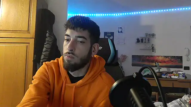 maestroboris95 live sex cam