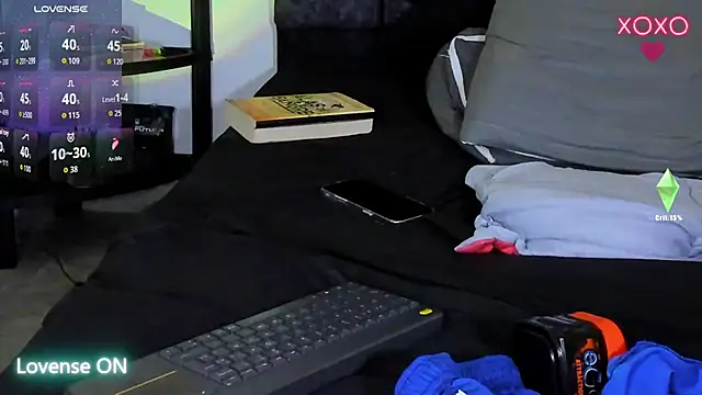 nolan_twink1 live sex cam