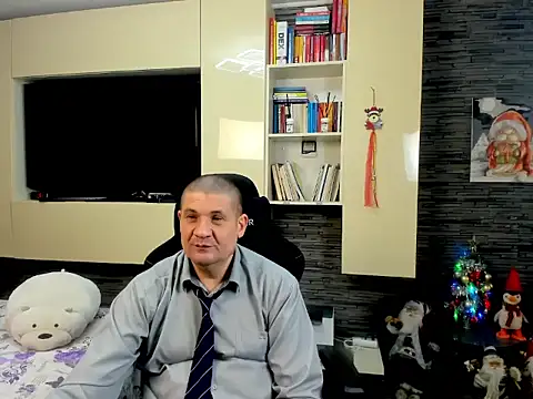 SpartacusDaddy48's cam snapshot