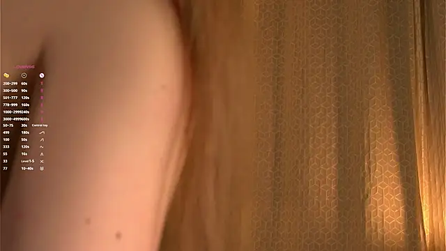 SweetSaraPie's cam snapshot