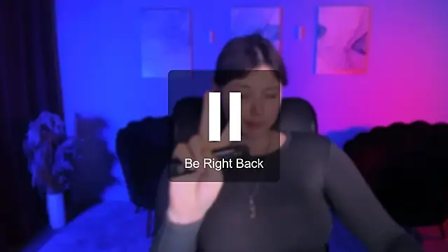 nikole_kitt live sex cam