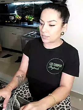 hot-babygirl live sex cam