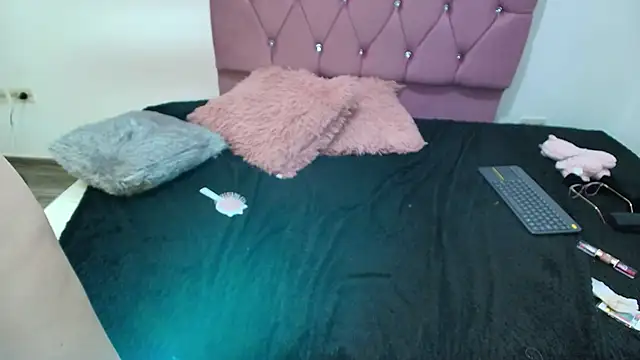 Cherry_Boomxx's cam snapshot