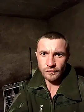 FrightenedMission238 live sex cam