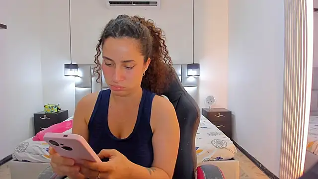 NoaMalak7's cam snapshot