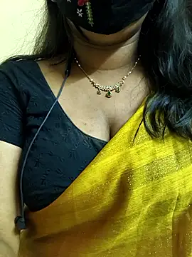 Sumithraa's cam snapshot