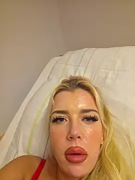 KimXposed's cam snapshot