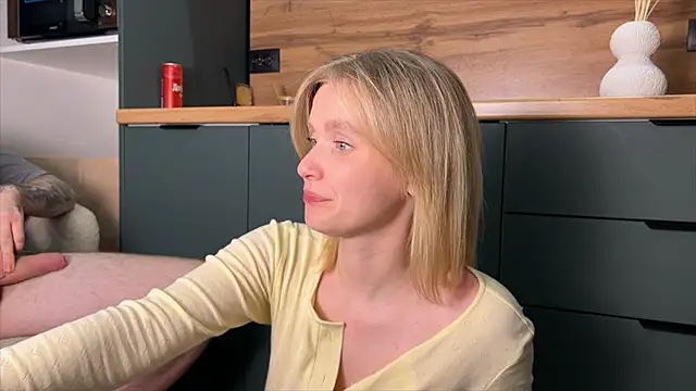 Adelovenick live sex cam