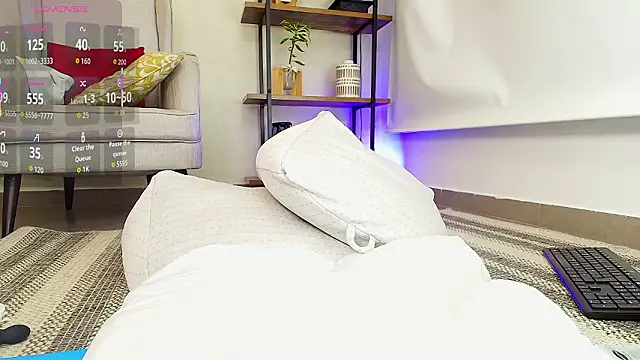 Sassy--Girl live sex cam