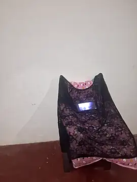 Sakeemaxxy's cam snapshot