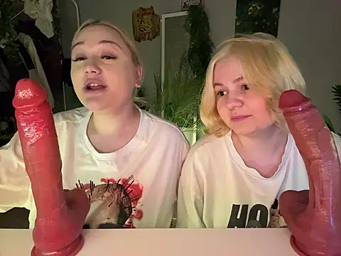 MCThroatGoat live sex cam