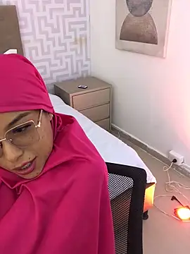 naishaa_'s cam snapshot