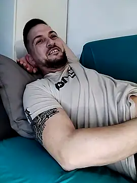 KingOfKingsX live sex cam