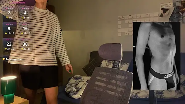 Leonnextdoor live sex cam