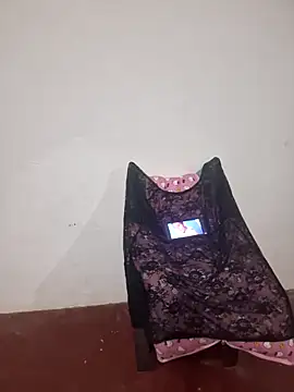 Sakeemaxxy's cam snapshot