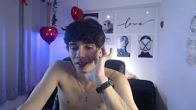 AmethystShadow17's cam snapshot