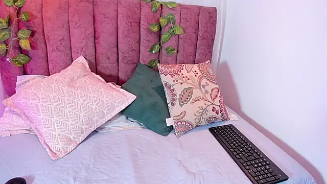 Zafiro_Moon's cam snapshot