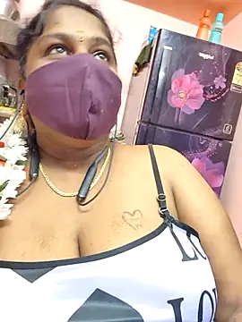 bakyasree143's cam snapshot