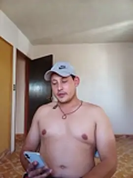 Zordomudo_Aunt's cam snapshot