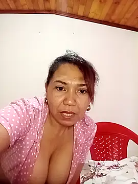 dannamomcerratt live sex cam