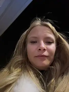 AnastasiaAniess live sex cam