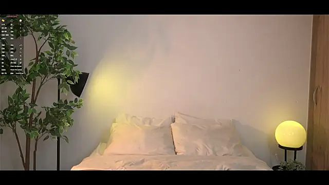 SrLuis18 live sex cam