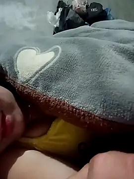 vangkt-cute live sex cam