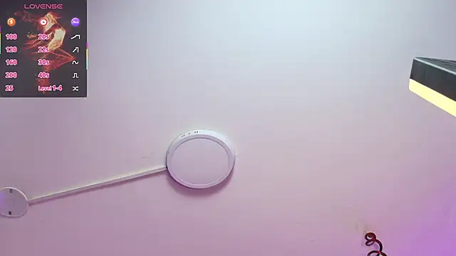 noah_bellarose's cam snapshot