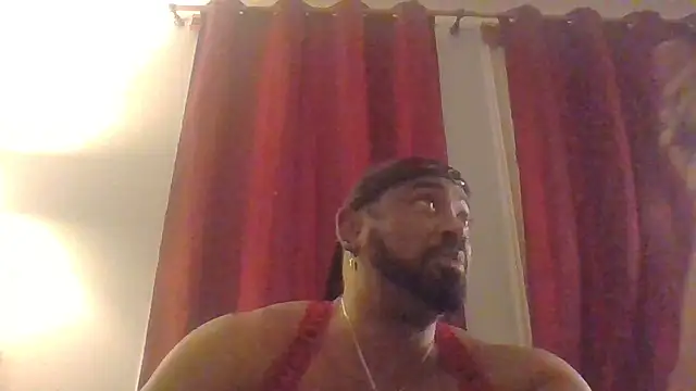 DildoPlayer33 live sex cam