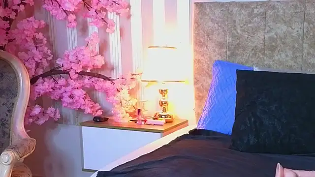 miia_secret_'s cam snapshot